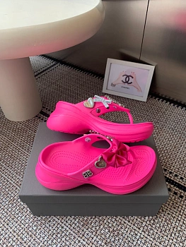 Шлепанцы Женские Balenciaga 491856