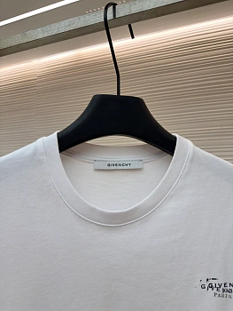 Футболки Мужские Givenchy 13187753