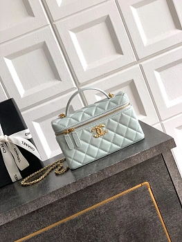 Классические Сумки Женские Chanel 12779045