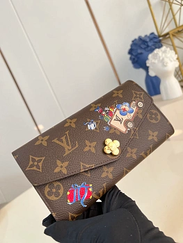 Кошельки Louis Vuitton 1327870