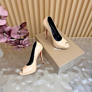 Босоножки Женские Christian Louboutin 9707815