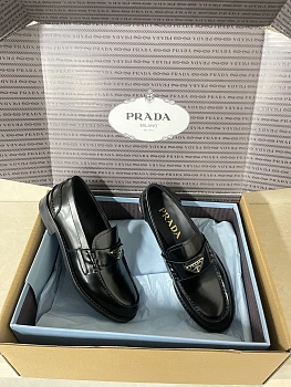 Лоферы И Мокасины Женские Prada 8731