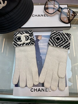 Перчатки Chanel 262315