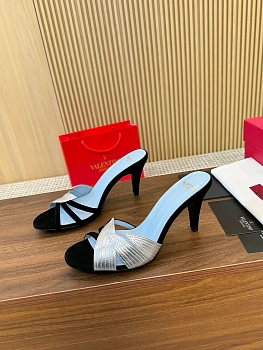 Босоножки Женские Valentino 1795552