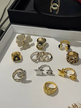 Бижутерия Chanel 13547786