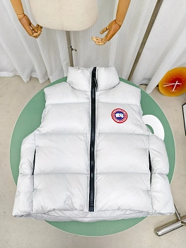 Жилеты Женские Canada Goose 798407