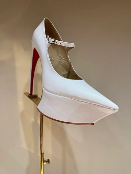 Туфли Женские Christian Louboutin 4743793