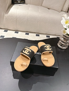 Шлепанцы Женские Chanel 13108892