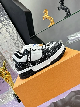 Кроссовки Женские Louis Vuitton 3179642