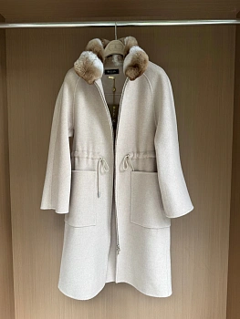 Пальто Женские Loro Piana 999500