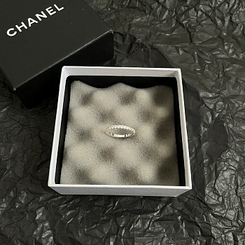 Бижутерия Chanel 686403