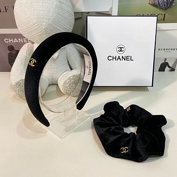 Головные Уборы Chanel 11469198