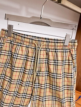 Шорты Мужские Burberry 13417549