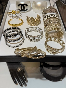 Бижутерия Chanel 1035405