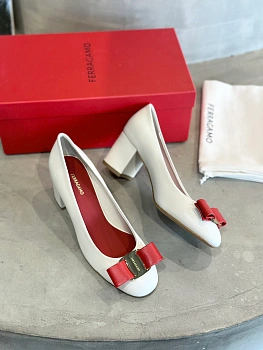 Туфли Женские Salvatore Ferragamo 11675554