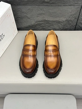 Лоферы И Туфли Мужские Alexander Mcqueen 25174