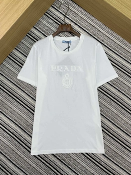 Футболки Женские Prada 7042112