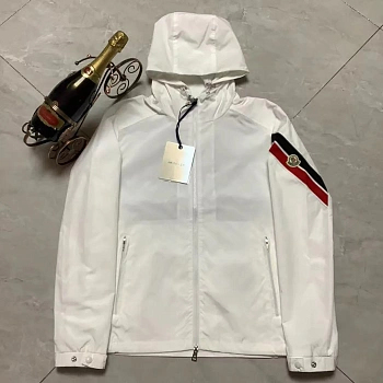 Куртки И Пуховики Мужские Moncler 448380