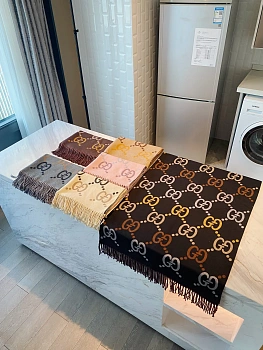 Шарфы Gucci 184247