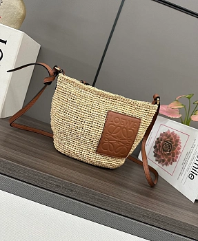 Сумки На Ремне Женские Loewe 11674692