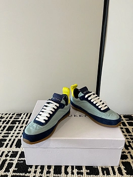 Кроссовки Женские Alexander Mcqueen 10654955