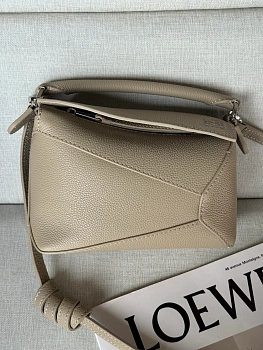 Классические Сумки Женские Loewe 11621917