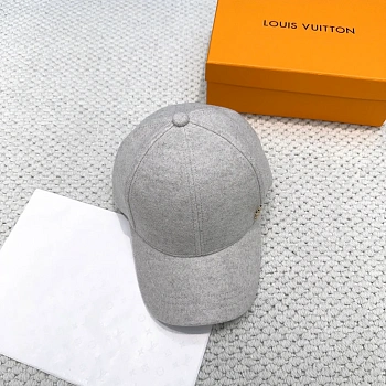 Головные Уборы Louis Vuitton 980976