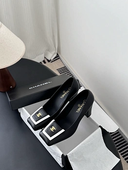 Туфли Женские Chanel 11870021