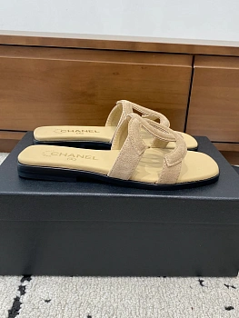 Шлепанцы Женские Chanel 13321047