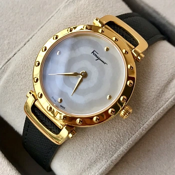 Часы Женские Salvatore Ferragamo 116364