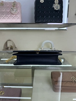 Классические Сумки Женские Christian Dior 12594745