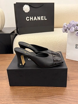 Туфли Женские Chanel 12781563