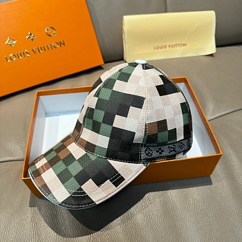 Головные Уборы Louis Vuitton 4550053