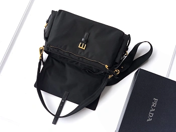 Сумки На Ремне Женские Prada 13368495