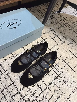 Туфли Женские Prada 11426431
