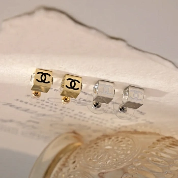 Бижутерия Chanel 5019018