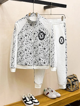 Костюмы Женские Louis Vuitton 688226