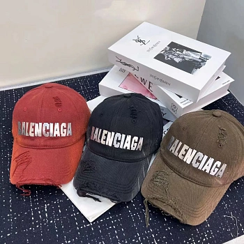 Головные Уборы Balenciaga 11508