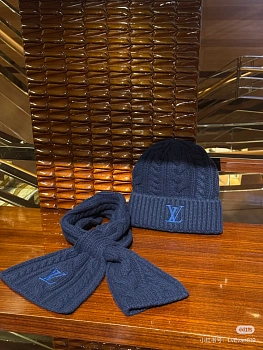 Шарфы Louis Vuitton 808633