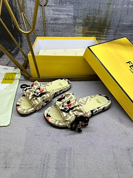 Сандалии Женские Fendi 11513185