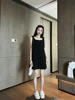 Платья Женские Chanel 13583626