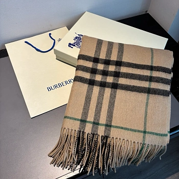 Шарфы Burberry 257069