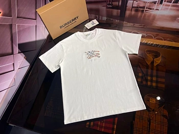 Футболки Женские Burberry 10658044