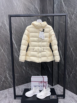 Куртки И Пуховики Женские Moncler 583246