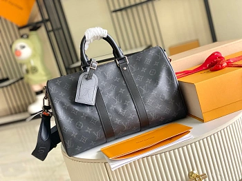 Сумки На Ремне Женские Louis Vuitton 36242