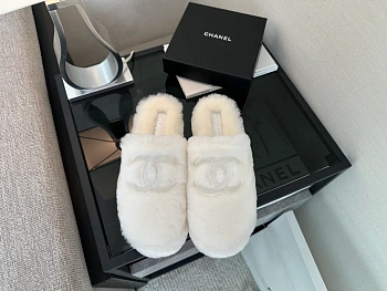 Тапочки Женские Chanel 2555487
