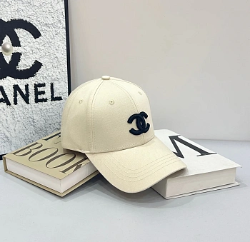 Головные Уборы Chanel 11523