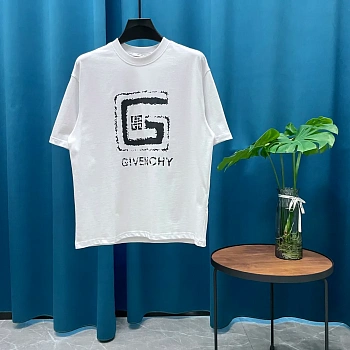 Футболки Женские Givenchy 3534