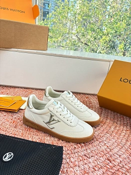 Кроссовки Женские Louis Vuitton 1590607