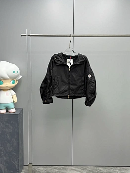 Куртки И Пуховики Женские Moncler 11305468